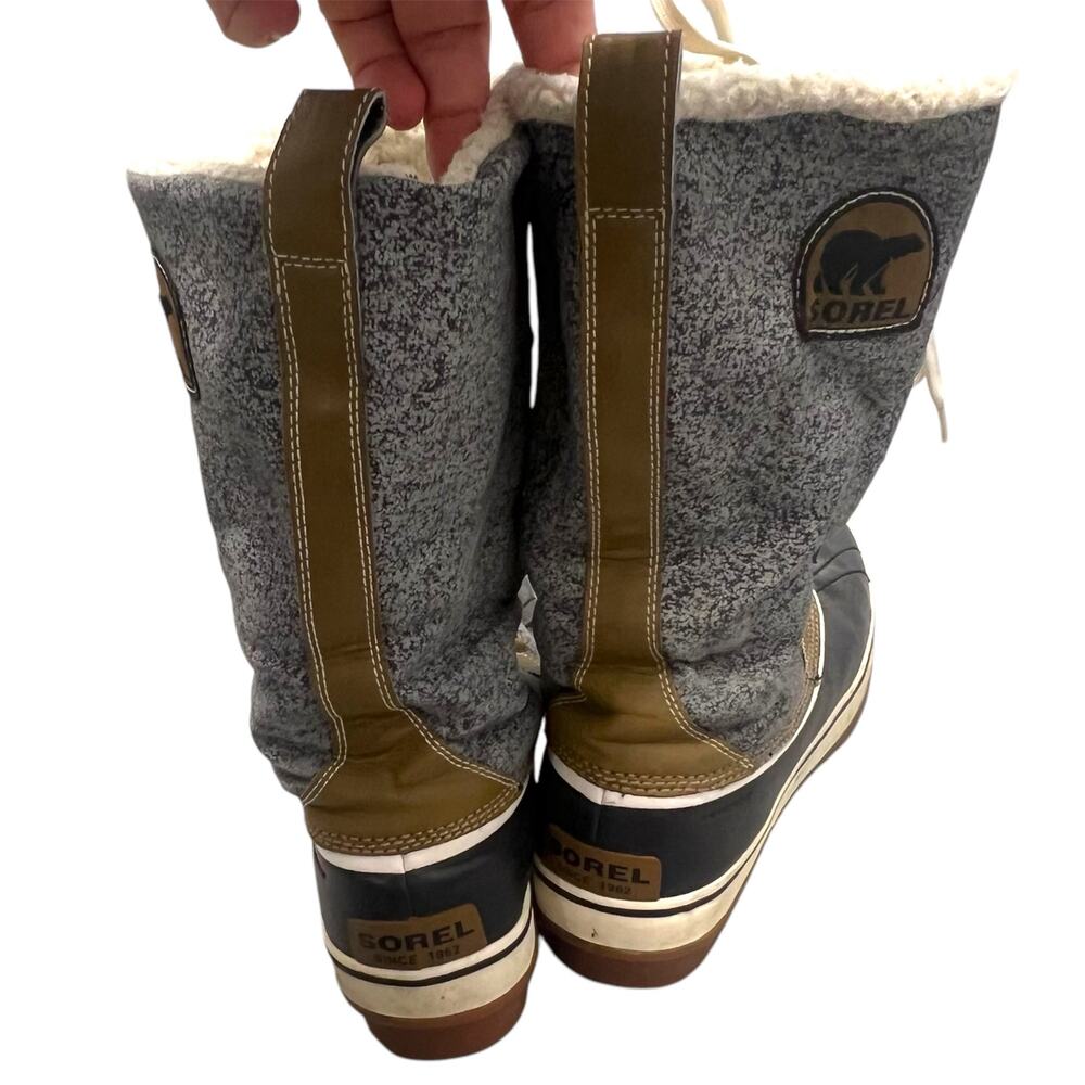 Sorel gray winter boots size 10 - Picture 3 of 6